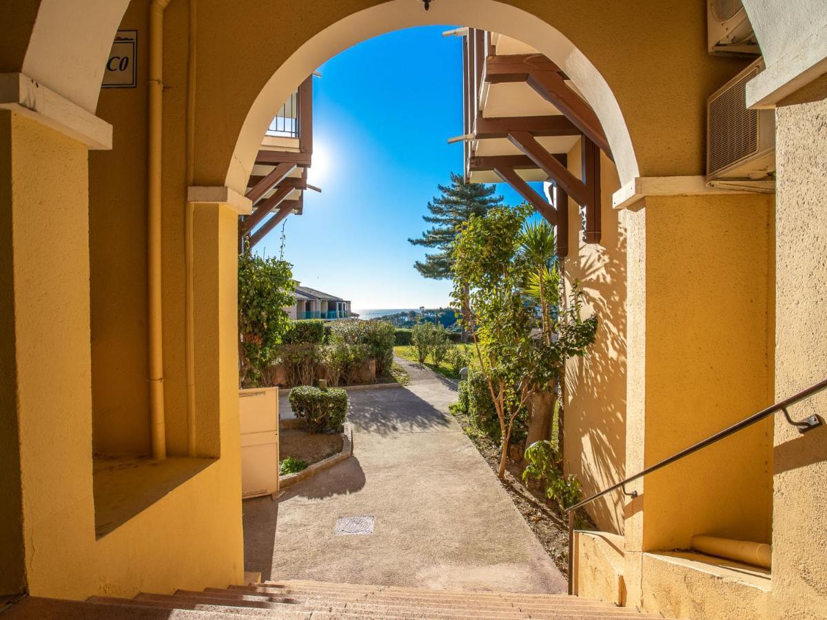 Saint-Raphaël Apartment Village Cap Esterel - L'Esquinade-31 By Interhome מראה חיצוני תמונה