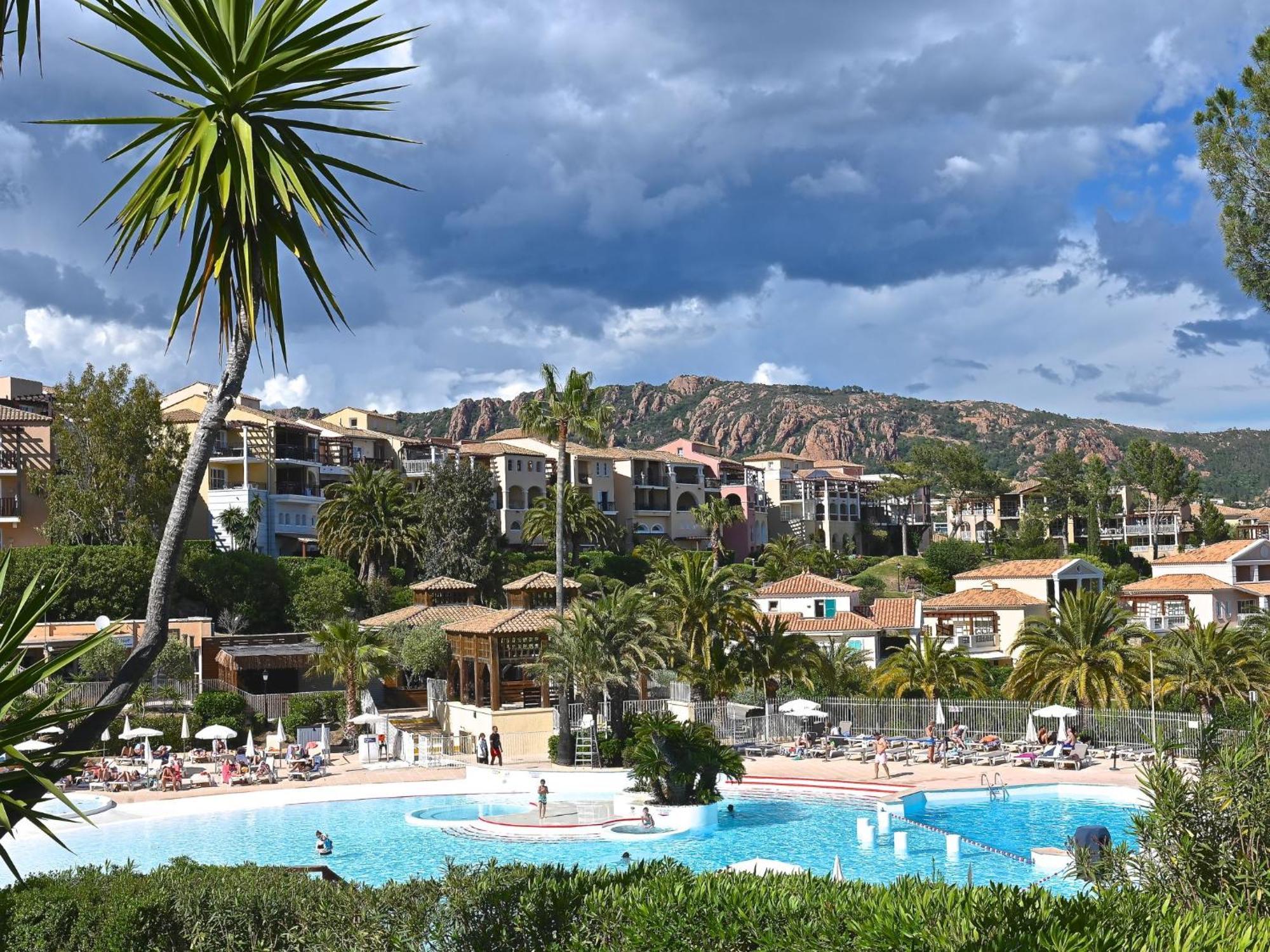 Saint-Raphaël Apartment Village Cap Esterel - L'Esquinade-31 By Interhome מראה חיצוני תמונה
